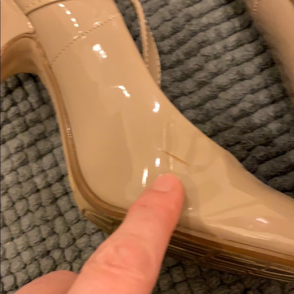 Chinese Laundry patented leather pumps